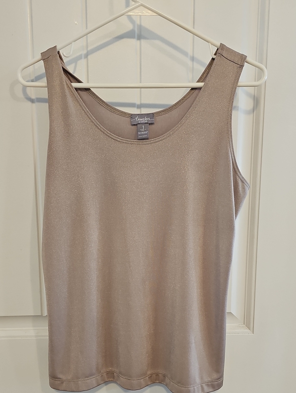 Traveler's By CHICO'S Shimmer Scoop Neck Tank Top in Taupe